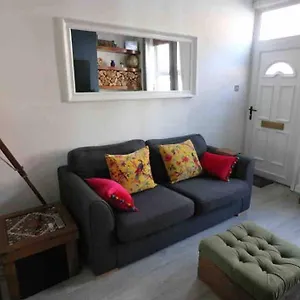 https://quirky-central-york-house.yorkshirehotels.net